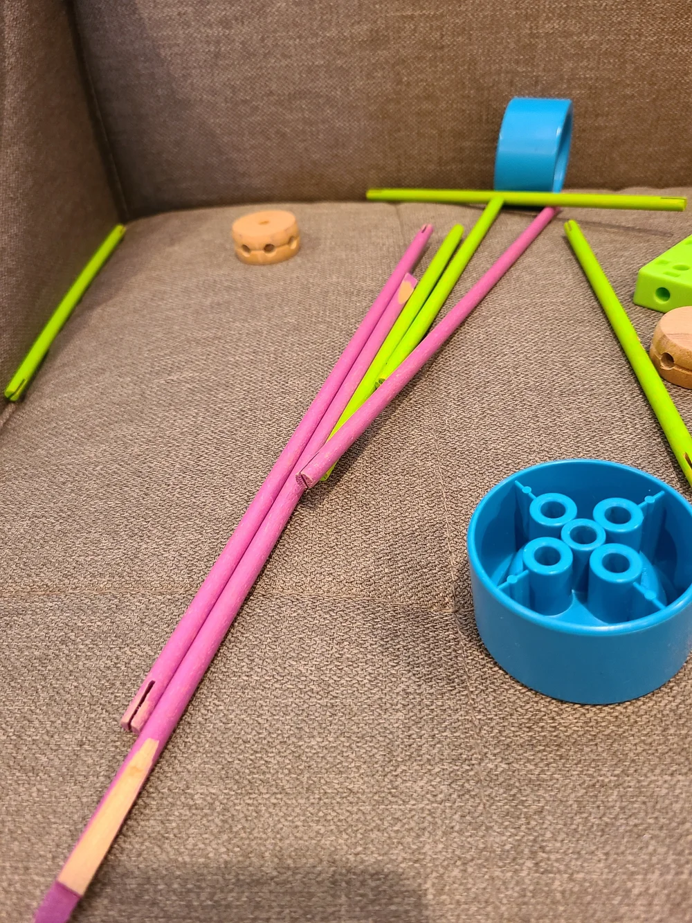 Vintage Child Guidance (CBS Toys) Tinkertoy Set #440